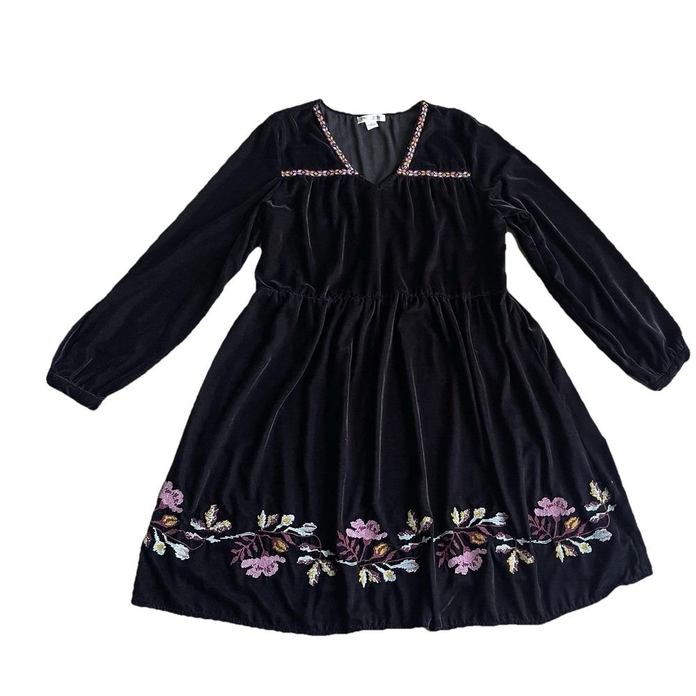 Studio West Apparel Black Velvet Embroidered Dress‎ Large Long Balloon Sleeves